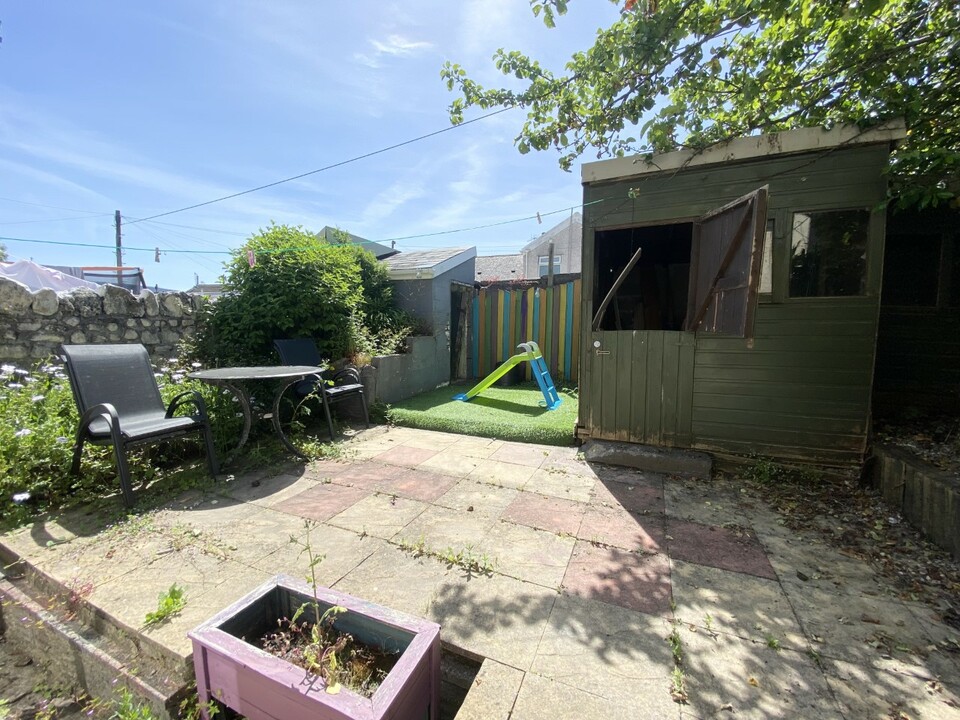 Glan Road, Aberdare, Mid Property Details