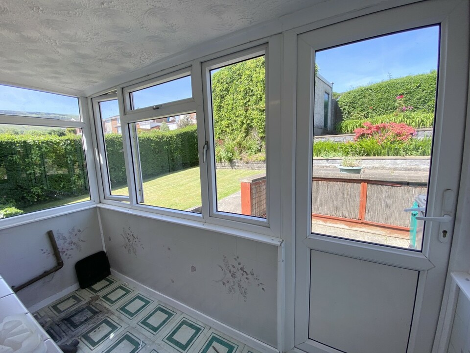 Glan Road, Aberdare Property Details