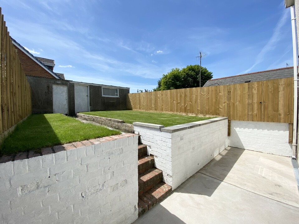 Tramway, Hirwaun, Aberdare, Mid Property Details